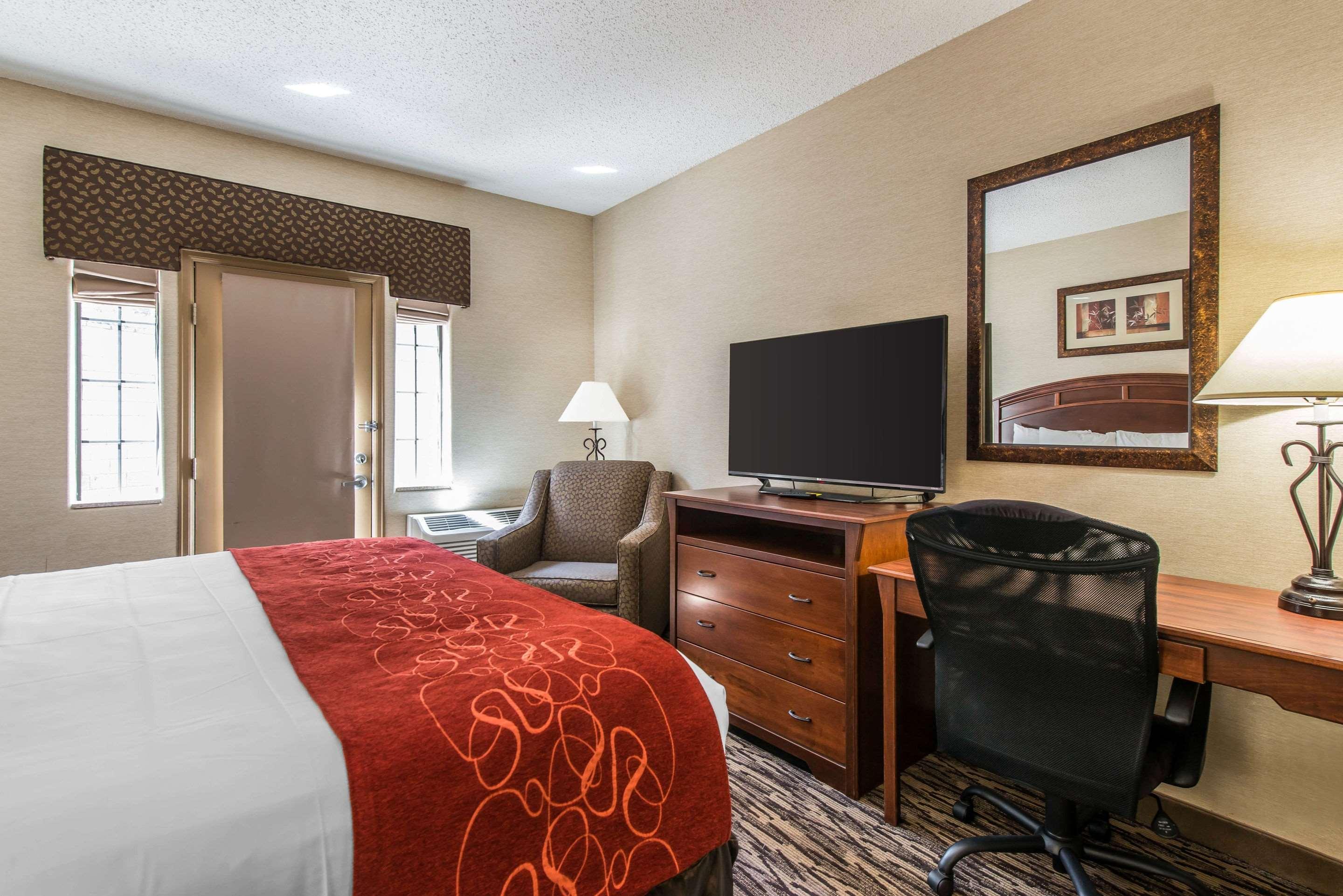 Comfort Suites Golden West On Evergreen Parkway Εξωτερικό φωτογραφία