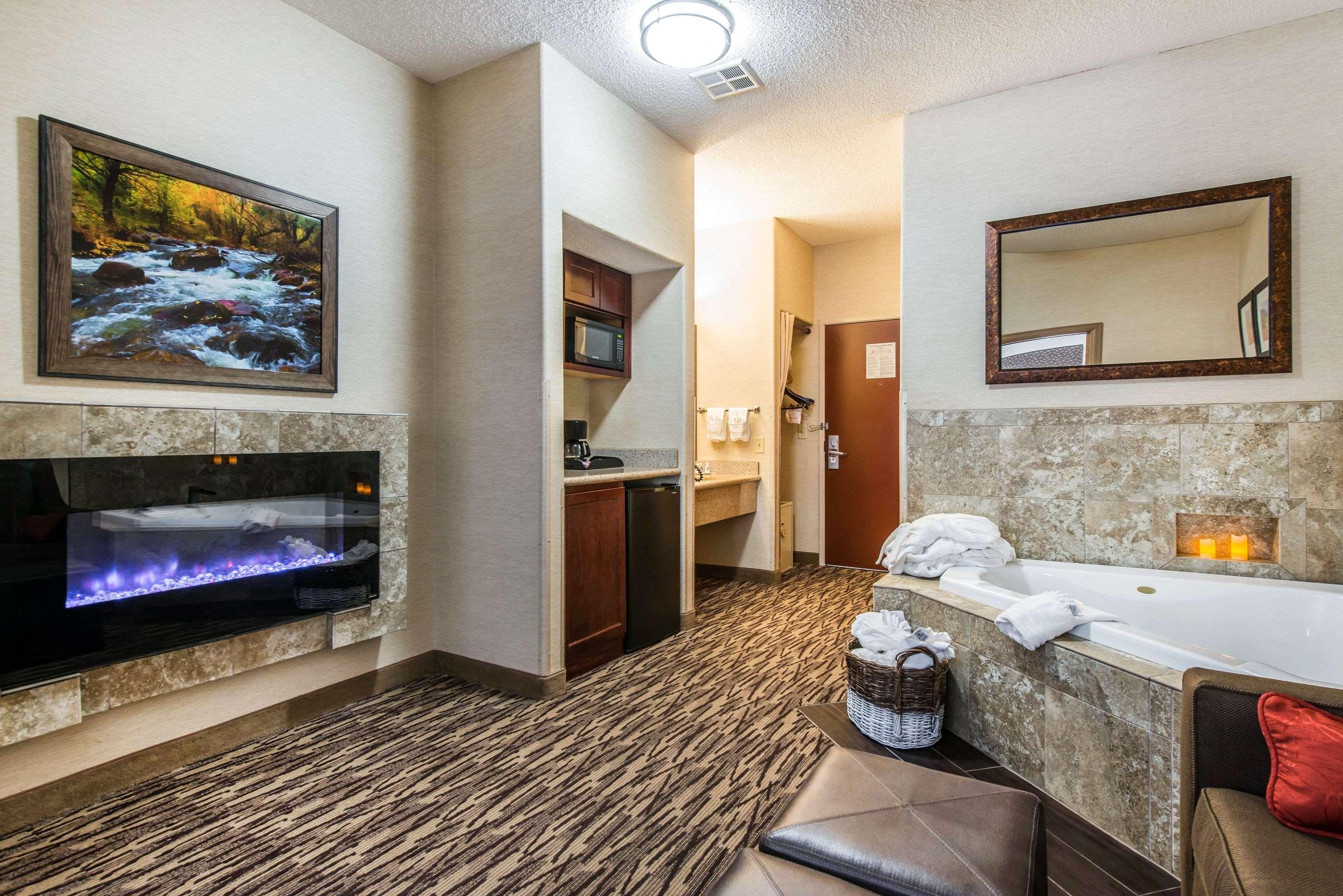 Comfort Suites Golden West On Evergreen Parkway Εξωτερικό φωτογραφία
