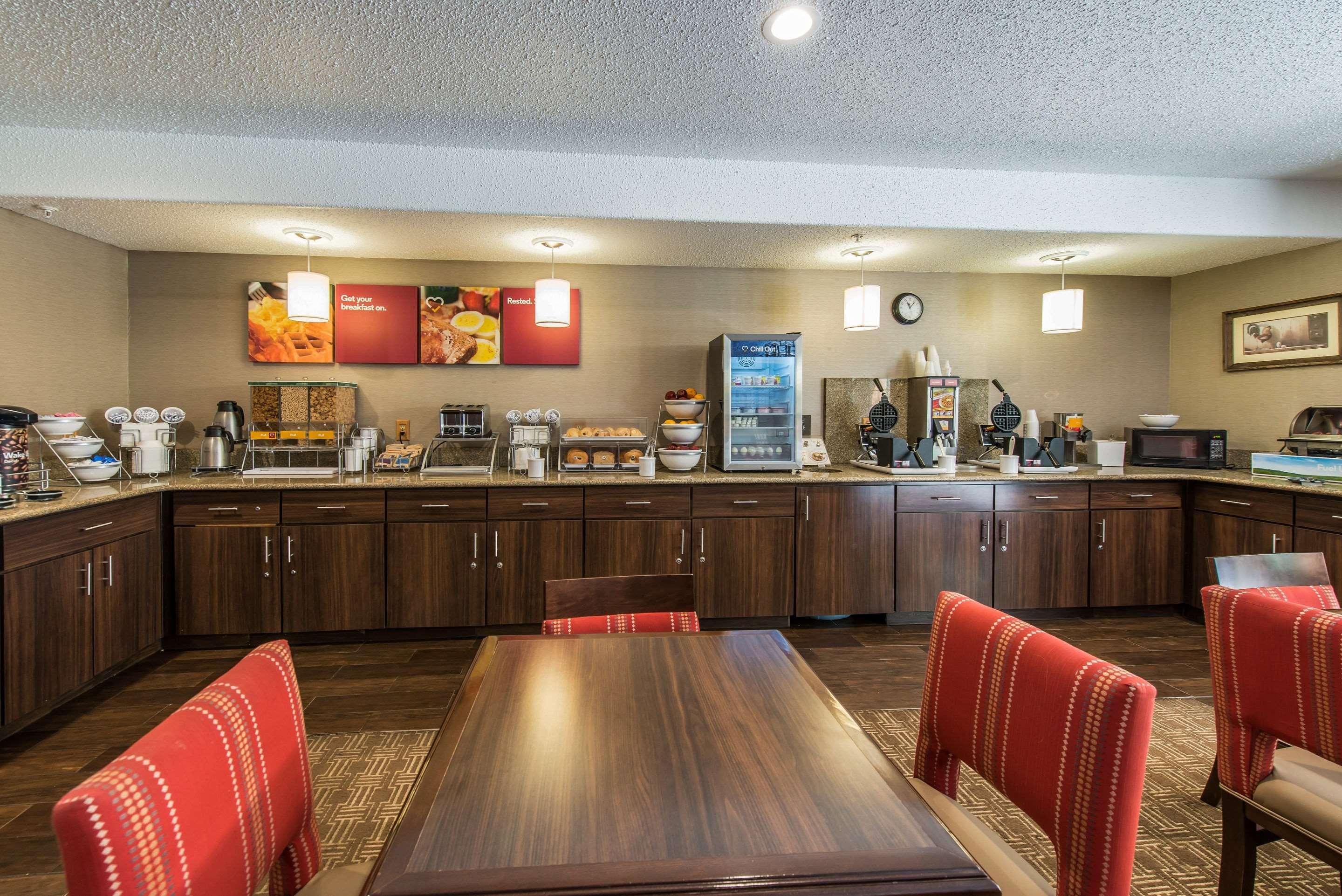 Comfort Suites Golden West On Evergreen Parkway Εξωτερικό φωτογραφία